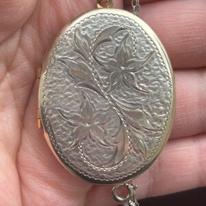 Vintage Large Sterling Silver Floral Engraved Locket Necklace 25” Gold Filled